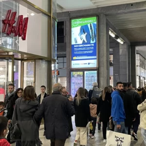 TRI Vision Pubblicitario ubicato in Via Roma 315 a Torino. Massima Visibilità per il tuo brand